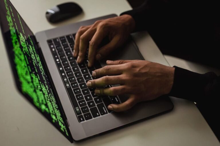 Os Principais Golpes Virtuais e Como se Proteger Deles.